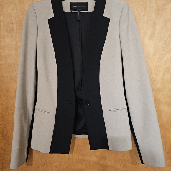 Bcbgmaxazria blazer size XS black tan - Picture 4 of 6